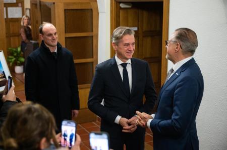 Dr. Robert Golob in dr. Josef Aschbacher